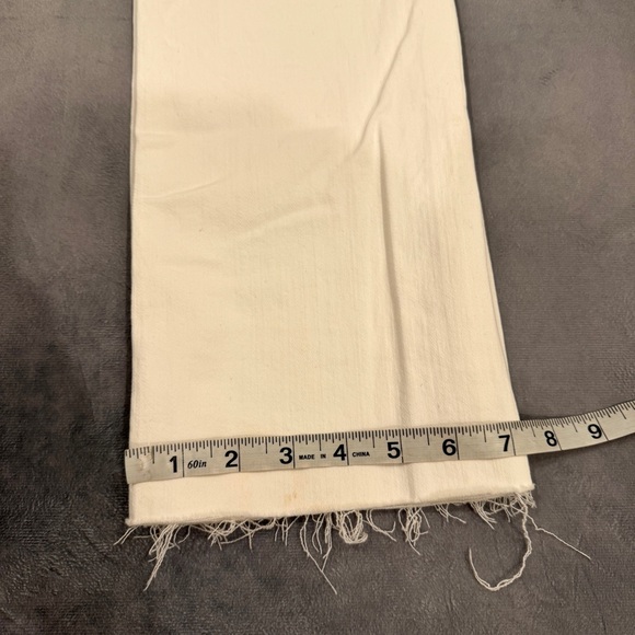 J.Crew White Signature Stretch Mid-Rise Flare Crop Jeans • multiple sizes •BO933 - Picture 8 of 14